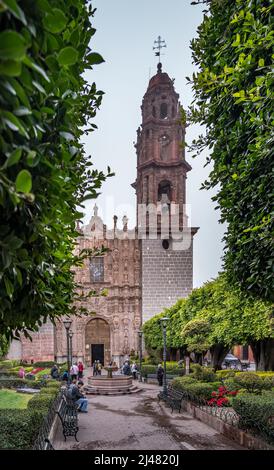 San Miguel de Allende, Mexique - décembre 21,2012. Cathédrale de Tepoztlán Templo de San Francisco Javier dans l'état de Querétaro du centre du Mexique. Banque D'Images