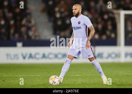 10th avril 2022; Estadio Ciutat de Valencia, Valencia, Espagne; la Liga Santander, Levante UD contre FC Barcelone; Daniel Alves du FC Barcelone Banque D'Images