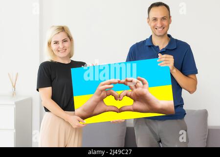 toile photo avec les gens et le drapeau de l'ukraine Banque D'Images