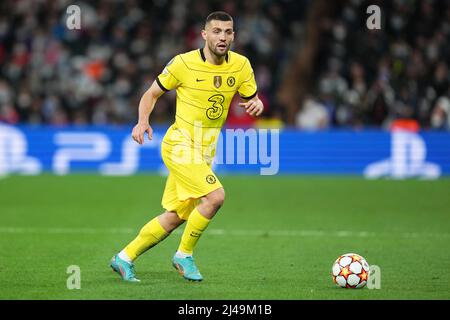 Madrid, Espagne. 12th avril 2022. Mateo Kovacic du FC Chelsea lors du match de l'UEFA Champions League, quart de finale, deuxième jambe, entre le Real Madrid et le FC Chelsea, a joué au stade Santiago Bernabeu le 12 avril 2022 à Madrid, Espagne. (Photo de Colas Buera/PRESSINPHOTO) Credit: PRESSINPHOTO SPORTS AGENCY/Alay Live News Banque D'Images