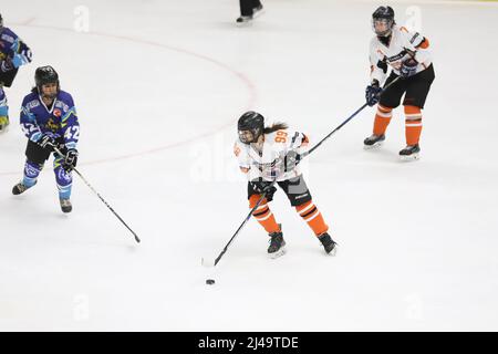 ISTANBUL, TURQUIE - 25 DÉCEMBRE 2021: Joueurs en action pendant la municipalité métropolitaine d'Istanbul contre le match de ligue des femmes turques des FLA Banque D'Images