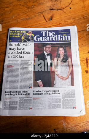 Rishi 'l'épouse de Sunak peut avoir évité £20m en taxe du Royaume-Uni' Akshata Murthy on Guardian journal titre première page Londres Angleterre Royaume-Uni 8 avril 2022 Banque D'Images