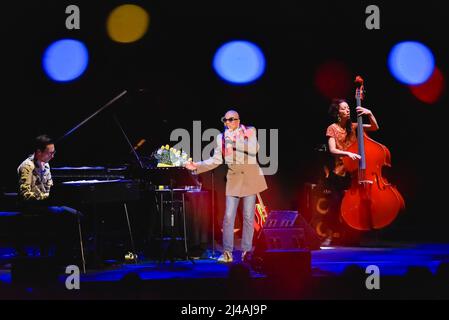Rome, Italie. 12th avril 2022. Dee Dee Bridgewater concert à l'Auditorium Parco della Musica à Rome, Italie 12 avril 2022 (photo de Roberto Bettacchi/Pacific Press/Sipa USA) crédit: SIPA USA/Alay Live News Banque D'Images