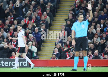 LIVERPOOL, ROYAUME-UNI. AVR 13th Roman Yaremchuk de Benfica marque le deuxième but de son équipe lors du match de l'UEFA Champions League entre Liverpool et S L Benfica à Anfield, Liverpool, le mercredi 13th avril 2022. (Credit: Pat Scaasi | MI News) Credit: MI News & Sport /Alay Live News Banque D'Images