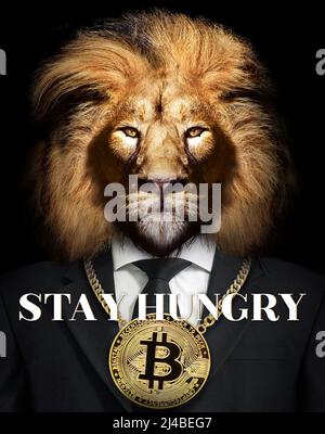 RESTEZ SOUS LE coup d'un LION AFFAMÉ avec Bitcoin autour de son cou, motivation Business Banque D'Images