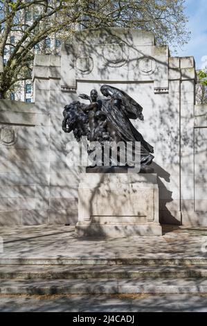 Anglo-Belgian Memoriall sur Victoria Embankment, Londres. Un mémorial de guerre doué par la Belgique pour l'asistance donnée par le Royaume-Uni pendant la première Guerre mondiale. Banque D'Images