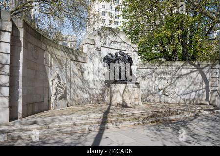 Anglo-Belgian Memoriall sur Victoria Embankment, Londres. Un mémorial de guerre doué par la Belgique pour l'asistance donnée par le Royaume-Uni pendant la première Guerre mondiale. Banque D'Images