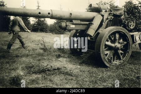 Deuxième Guerre mondiale WW2 des soldats allemands envahissent l'URSS - 01 novembre 1941, wehrmacht - opération Barbarossa - artillerie Banque D'Images