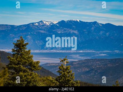 Paysage d'hiver en direction de Taos , Nouveau-Mexique Banque D'Images