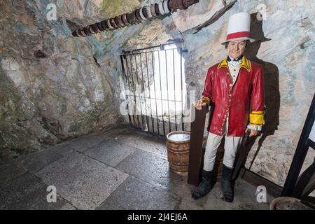 Un soldat artificiel de 1786 en robe de travail, tunnels de grand Siège, Gibraltar Banque D'Images