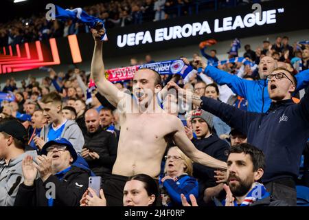 Glasgow, Royaume-Uni. 14th avril 2022. Les fans des Rangers célèbrent après le match final de 2nd jambes de l'UEFA Europa League entre les Glasgow Rangers et Sporting Braga au stade Ibrox de Glasgow, en Écosse. UEFA Europa League quart final 2nd LEG Alex Todd/SPP crédit: SPP Sport Press photo. /Alamy Live News Banque D'Images