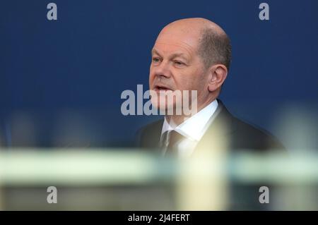 Berlin, Allemagne. 11th avril 2022. Le Chancelier OLAF (SPD) s'entretient avec le Premier ministre albanais Rama lors d'une conférence de presse conjointe au bureau du Chancelier. Crédit : Soeren Stache/dpa/Alay Live News Banque D'Images