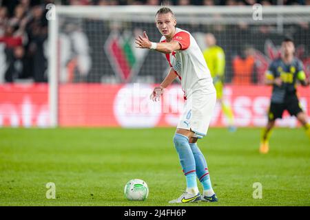 PRAGUE, PAYS-BAS - AVRIL 14: Maksym Taloverov de SK Slavia Prague pendant le quart finales UEFA Europa League match entre Slavia Prague et Feyenoord à Eden Arena le 14 avril 2022 à Prague, pays-Bas (photo de Geert van Erven/Orange Pictures) Banque D'Images