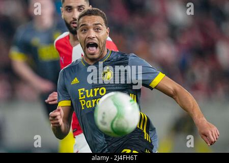 PRAGUE, PAYS-BAS - AVRIL 14: Cyriel Dessers de Feyenoord pendant le quart finales UEFA Europa League match entre Slavia Prague et Feyenoord à Eden Arena le 14 avril 2022 à Prague, pays-Bas (photo de Geert van Erven/Orange Pictures) Banque D'Images