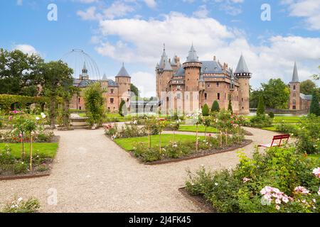 Château de Haar, un château monumental dans le village de Haarzuilens près de la ville d'Utrecht aux pays-Bas. Banque D'Images