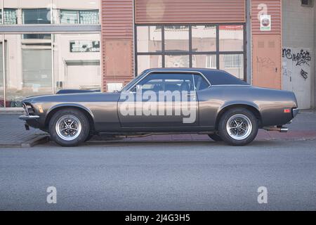 SABADELL, ESPAGNE-17 FÉVRIER 2022: 1969 Ford Mustang Hardtop (première génération) Banque D'Images