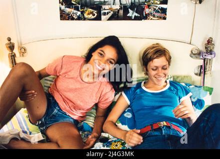 CHLOE SEVIGNY et ROSARIO DAWSON in KIDS (1995), réalisé par LARRY CLARK. Crédit : FILMS / Album EXCALIBUR Banque D'Images