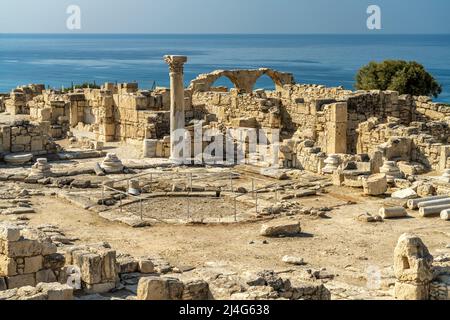 Ruinen der frühchristlichen Basilika der antiken Stadt Kourion, Episkopi, Zypern, Europa | ruines de la basilique chrétienne ancienne Banque D'Images