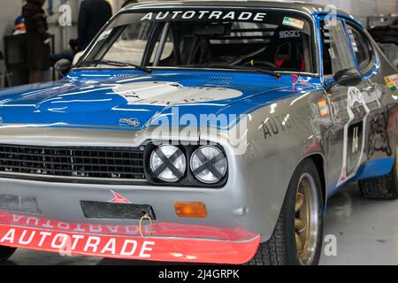 1971 Ford Capri 2600 voiture de tourisme du groupe RS 2 préparée pour Masters Historic Racing au circuit de Catalogne, Barcelone, Espagne 2022 Banque D'Images