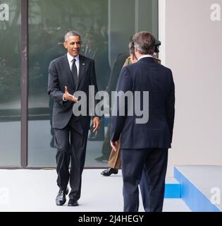 Le président Barack Obama, le Premier ministre britannique David Cameron et le secrétaire général de l'OTAN Anders Fogh Rasmussen lors du sommet de l'OTAN à Newport (pays de Galles, Royaume-Uni). Banque D'Images