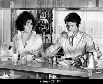 Elizabeth Taylor, Warren Beatty, sur-set du film, 'le seul jeu en ville', 20th Century-Fox, 1970 Banque D'Images