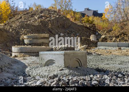 Pose de drainage souterrain des eaux d'égout pluvial Banque D'Images