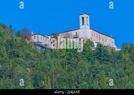 Basilique Sant'Ubaldo à Gubbio, Italie. Banque D'Images