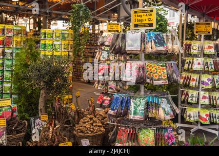 Lisse, pays-Bas, avril 2022. Des produits typiquement hollandais comme souvenirs de vacances aux pays-Bas. Photo de haute qualité Banque D'Images