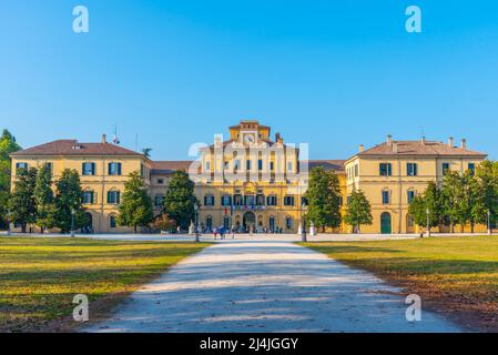 Vue sur le Palazzo Ducale à Parme, Italie. Banque D'Images