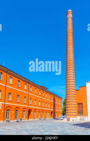 Cheminée à l'ancienne usine de tabac de Modène, Italie. Banque D'Images