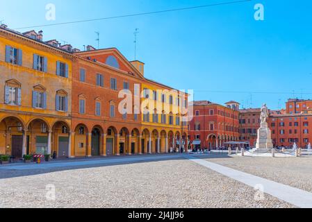 Piazza Roma dans la ville italienne de Modène. Banque D'Images