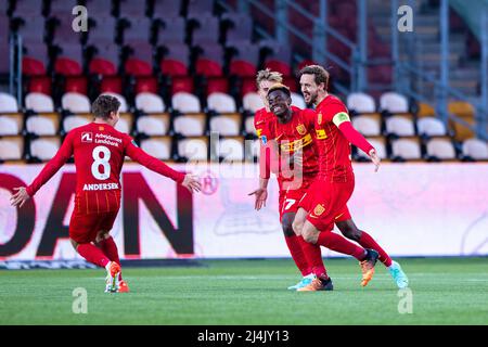 Farum, Danemark. 15th, avril 2022. Kian Hansen (4) du FC Nordsjaelland a obtenu un score pour 2-0 lors du match Superliga de 3F entre le FC Nordsjaelland et Soenderjyske à droite de Dream Park à Farum. (Crédit photo: Gonzales photo - Dejan Obretkovic). Banque D'Images