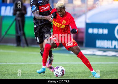 Farum, Danemark. 15th avril 2022. Ernest Nuamah (37) du FC Nordsjaelland vu lors du match Superliga de 3F entre le FC Nordsjaelland et Soenderjyske à droite de Dream Park à Farum. (Crédit photo : Gonzales photo/Alamy Live News Banque D'Images