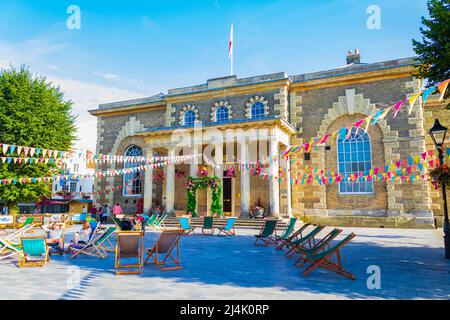 Le lieu de l'événement Guildhall à une place Guildhall de la ville de Salisbury, une ville cathédrale à Wiltshire, Angleterre Banque D'Images