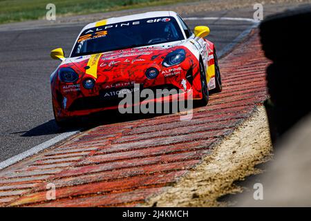 23 RICHARD Laurent (bel), Herrero Racing, Alpine A110 CUP, action lors de la ronde 1st de l'Alpine Europa Cup 2022, du 16 au 19 avril 2022 sur le circuit Paul Armagnac, à Nogaro, France, France - photo Julien Delfosse / DPPI Banque D'Images