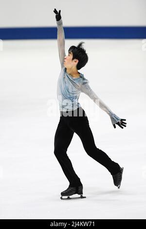 Tallinn, Estonie. 16th avril 2022. Tatsuya TSUBOI (JPN), pendant la pratique masculine, aux Championnats du monde juniors de patinage artistique 2022 de l'UIP, à la patinoire de Tondiaraba, le 16 avril 2022 à Tallinn, Estonie. (Photo de Raniero Corbelletti/AFLO) Banque D'Images