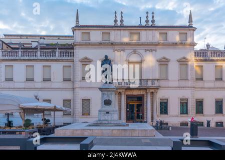 Padoue, Italie, 30 août 2021 : Piazza Cavour dans la ville italienne de Padoue. Banque D'Images