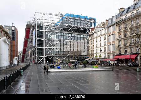 Détail architectural de la place Pompidou dans le quartier Beaubourg du 4th arrondissement de Paris Banque D'Images