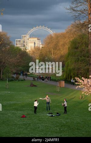 St James's Park, buckingham Palace, londres, angleterre Banque D'Images