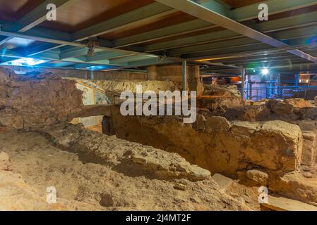 Merida, Espagne, 20 mai 2021 : nécropole sous la basilique de Santa Eulalia à Merida, Espagne Banque D'Images