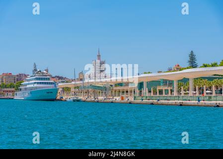 promenade du paseo del muelle uno dans la ville espagnole de malaga Banque D'Images