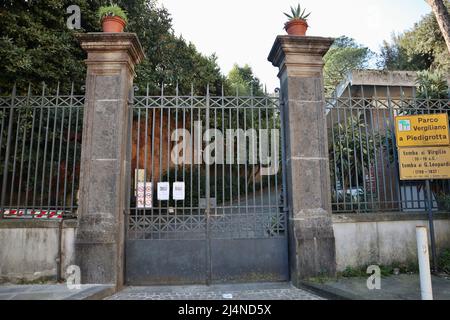 Naples - Annulation d'ingresso del Parco Vergiliano a Piedigrotta Banque D'Images