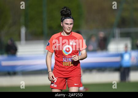 Agathe Donnary de GPSO 92 Issy lors du championnat féminin de France D1 Arkema football match entre Paris Saint-Germain (PSG) et GPSO 92 Issy le 16 avril 2022 au stade Georges Lefevre à Saint-Germain-en-Laye, France - photo: Victor Joly/DPPI/LiveMedia Banque D'Images