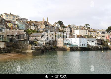 Panorama de la ville de Cornish Fowey vu de Polruan, Cornwall, Royaume-Uni Banque D'Images