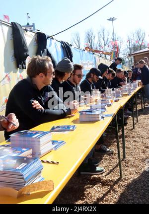 Saison-Abschlussfeier 2021/2022 der Nürnberg Ice Tigers auf dem Volksfest Nürnberg im Volksfest Herzla. Banque D'Images