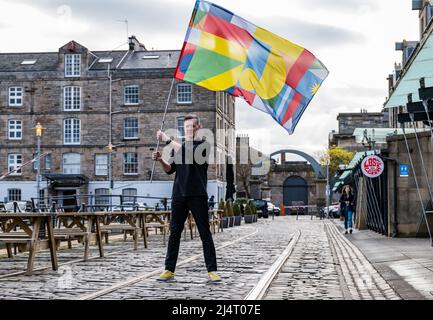 Fergus Linehan, directeur du drapeau anniversaire 75th du Festival international d'Édimbourg, Leith, Écosse Banque D'Images