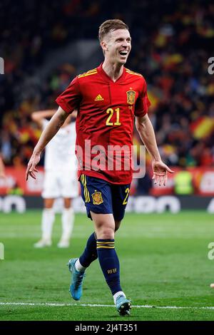 BARCELONE - 26 MARS : Dani Olmo célèbre son but lors du match international amical entre l'Espagne et l'Albanie au stade RCDE Banque D'Images