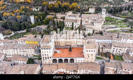 Palazzo Ducale, Palais du Duc, Gubbio, Gubbio, province de Pérouse, Italie Banque D'Images