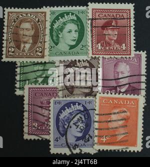 Lot de timbres-poste canadiens Banque D'Images