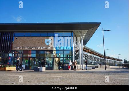 Gare routière de Lincoln Central qui a ouvert en 2018 dans le cadre du Hub de transport moderne à Lincoln. Lincolnshire, Banque D'Images